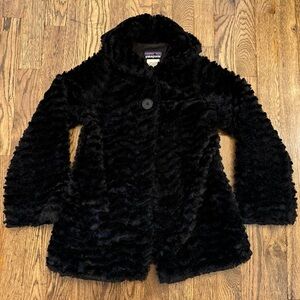 Patagonia Gurls black Fur jacket size 8